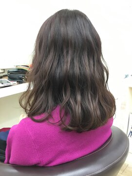 エイトヘアーアンドジョイ(Eight hair&joy) 切りっぱなしウェーブバレイアージュ