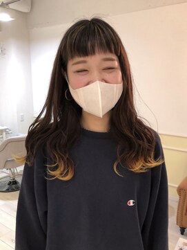 リア(li‘a) 【li‘a】前髪ハイライト×裾カラー