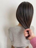 ヘアー アトリエ アンジー(Hair Atelier Angee)&nbsp;グレージュカラーのバレイヤージュ