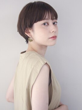 サーカス バイ ビュートリアム 青山(CIRCUS by BEAUTRIUM) 30代　マッシュショート　ショート　ショートカット　青山　小顔