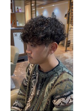 プリストオオサカ(PRIST OSAKA) 波巻きパーマ