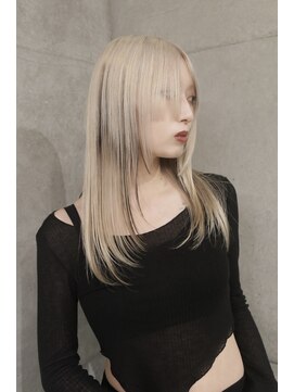 オーオ シカシカ(OOO YY) ステップカット/ローライト/デザインカラー/セクションカラー