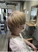 ホワイトベージュマッシュウルフ
