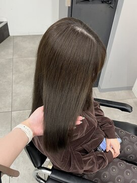 レノ(RENO) 赤み消しオリーブグレージュ