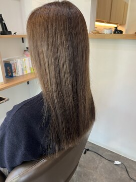 ア ドリームアップスタジオ レストアール(A DREAM UP STUDIO restR) 艶ヘアー