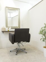 アンジュール(unjour)