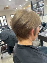 ヴィスト バイ レボ(VIST by REVO)&nbsp;着物ヘア/ダークアッシュ/ミディアムレイヤーカット/新松戸