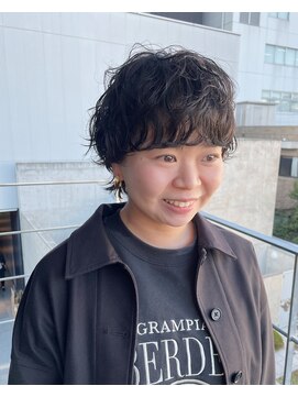 ナループロアボタン(Nalu pu loa BOTAN) ショートパーマ