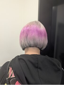 キートス(Kiitos) ホワイト丸みボブ