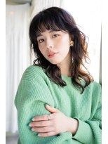 マグノリア オモテサンドウ(MAGNOLiA Omotesando) おしゃれモードなルーズウェーブミディ・・・HINATA