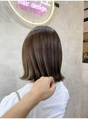 切りっぱなしボブ×アッシュブラウン