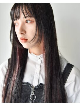 カムジーヘッドカミノウラ(COMEGHEAD KAMINOURA) 暗髪顔周りレイヤー