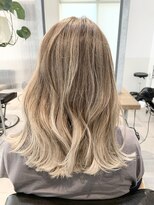 ムーク 海老名(MUUK)&nbsp;［幡野葵］バレイヤージュ/ベージュ/ロブ