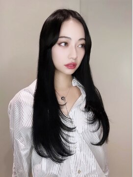 フォルテ ギンザ(FORTE GINZA) レイヤーカット　ダークトーンカラー　髪質改善トリートメント