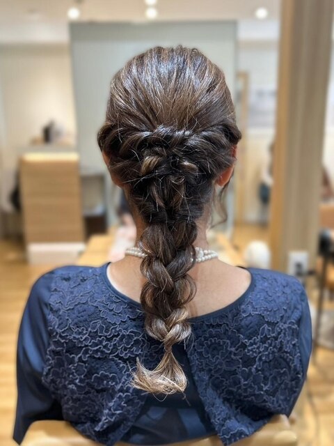 巻き下ろし　ヘアセット　ロング　ロングシニヨン