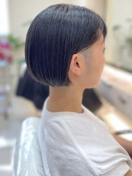 ザビー(THE B) 本八幡×ミニボブ×刈り上げ×黒髪