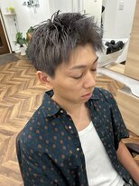 ヒカリ バイ イサミ 西川口(Hikari by ISAMI)&nbsp;韓国マッシュスペインカールスパイキーショート〈理容室〉西川口