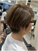 ★40代50代★大人ショートカット白髪ぼかしハイライト根元パーマ