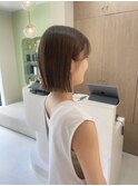 ボブ×明るめベージュ