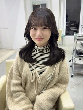 ソルア(soLua) 【岐阜市/韓国風】ダークグレー☆暗髪透明感カラー