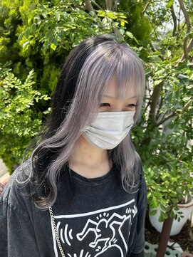 リリー ヘアーアンドビューティー(Lily) 個性派フェイスフレーミング