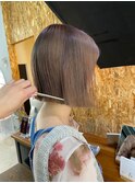 ケアブリーチミルクティーベージュカラー切りっぱなしボブ韓国
