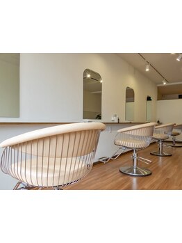 あなただけの隠れ家的プライベートサロン。周りを気にせず、ゆったりとした時間を過ごしたい方にオススメ◎