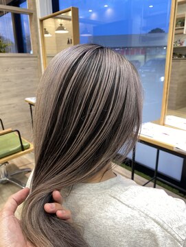 メリア(MELIA) 【バレイヤージュ/熊谷哲】シャドウルーツ/ケアブリーチ/ロング