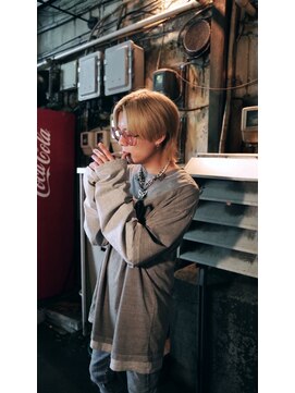 バズ サッポロ バイ フィーネ(BuzZ sapporo by Fi-Ne) 韓国マッシュウルフヘア