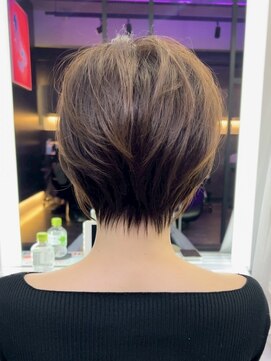 ブレス ヘアデザイン(BLESS hair design) 東静岡ショートボブくびれショートイルミナカラー顔周りレイヤー