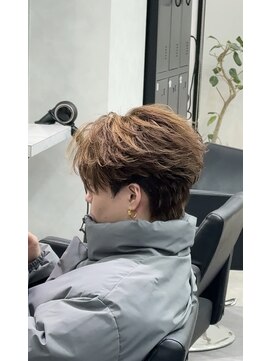 ゼロ 渋谷(XeRo) フェザーショート