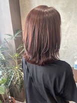 ミリ 府中(Mili) カット×外ハネ×レイヤー