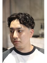 キングスマントーキョー カットクラブ 中野(KINGSMAN TOKYO CUTCLUB)&nbsp;ニュアンスパーマ/ツイストスパイラル/フェード[中野/MEN'S]