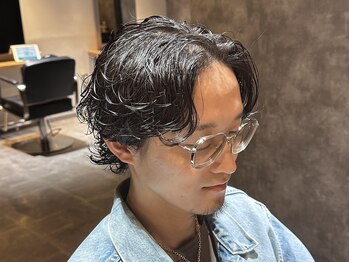 ベスト 木更津(BEST)の写真/【清潔感アップ◎】メンズパーマ×眉毛で一段上の男性へ。［木更津/メンズパーマ/メンズカット/眉毛］