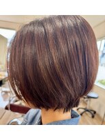 ビーズ ノイ(BEE´Z ＮＥＵ)&nbsp;暗めカラーショートボブ10.16