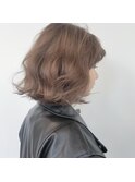 ダブルカラーで柔らかベージュ