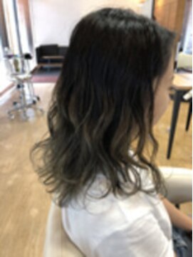 ベルポートヘア(Bellport hair) 外国人風グラデーションonグレージュ