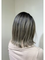 アズール 草加(azule)&nbsp;バレイヤージュ　グレージュカラー