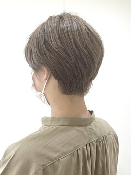 ヒビカ(HIBIKA) 耳かけタイトショート