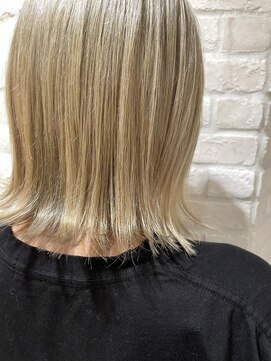 ネオリーブ チッタ 阿佐ヶ谷店(Neolive citta) ハイトーンボブ