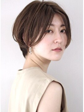 サーカス バイ ビュートリアム 青山(CIRCUS by BEAUTRIUM) 前髪長め　美人ショート　ひし形ショートボブ　ショート　小顔