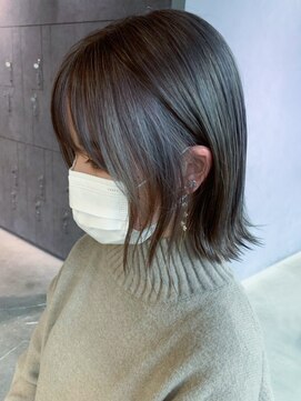 アイティーバイアルバム 下北沢店(IT by ALBUM) グレージュボブ_外ハネボブセクションカラー_ba363092