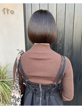 イト(ito) 切りっぱなしボブ