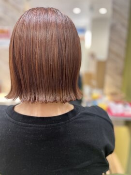 ジプソ(Gypso Hair salon) 【 切りっぱなしボブ × レッドオレンジ 】