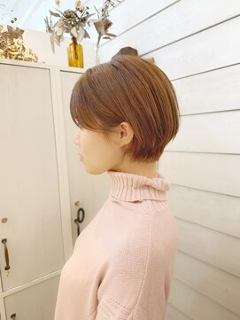 ニューラインギンザ(New-Line 銀座) 丸みくびれショート！【金子涼】