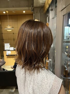 オーガニック ライフ 若葉 鶴ヶ島(organic+life) 20代30代大人可愛い★ミディアムボブハイライト