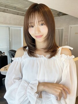 サンルーム(SUN room) 内巻きミディアムレイヤースタイル　miwa