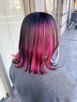 ミニム ヘアー(minim hair)&nbsp;【minim×岩田】インナーカラー×ピンク