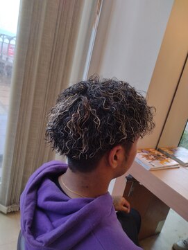 シャンプーボーイ 佐世保駅前店(SHAMPOO BOY) ハイトーンツイスパ　シャンプーボーイ佐世保駅前店