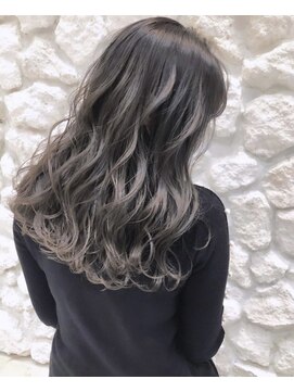 モアナ バイ ヘッドライト うるま店(Moana by HEADLIGHT) Moana【うるま】#バレイヤージュ#グレーアッシュ#トリートメント